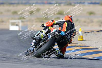 media/Feb-03-2024-SoCal Trackdays (Sat) [[767c60a41c]]/2-Turn 11 (10am)/